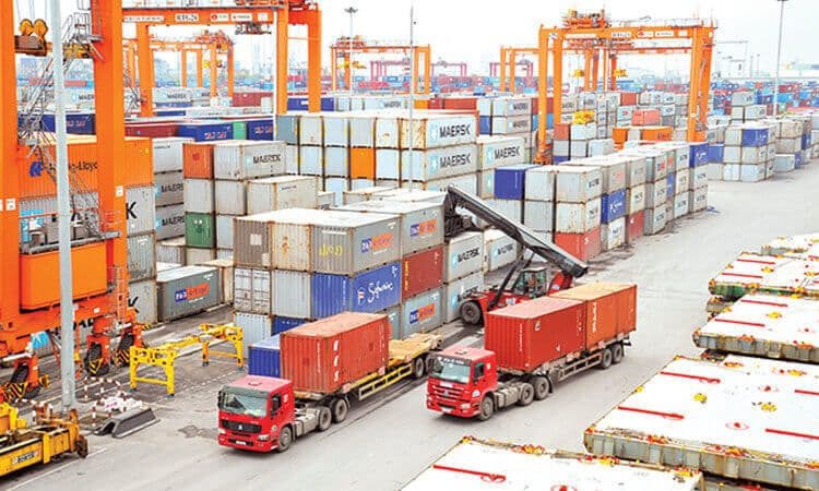 Ministry of Industry and Trade continues to streamline import-export procedures