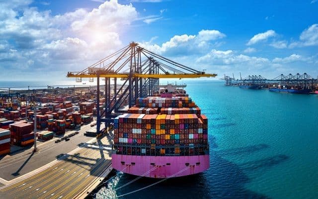 Exports under pressure as businesses call for lower lending rates