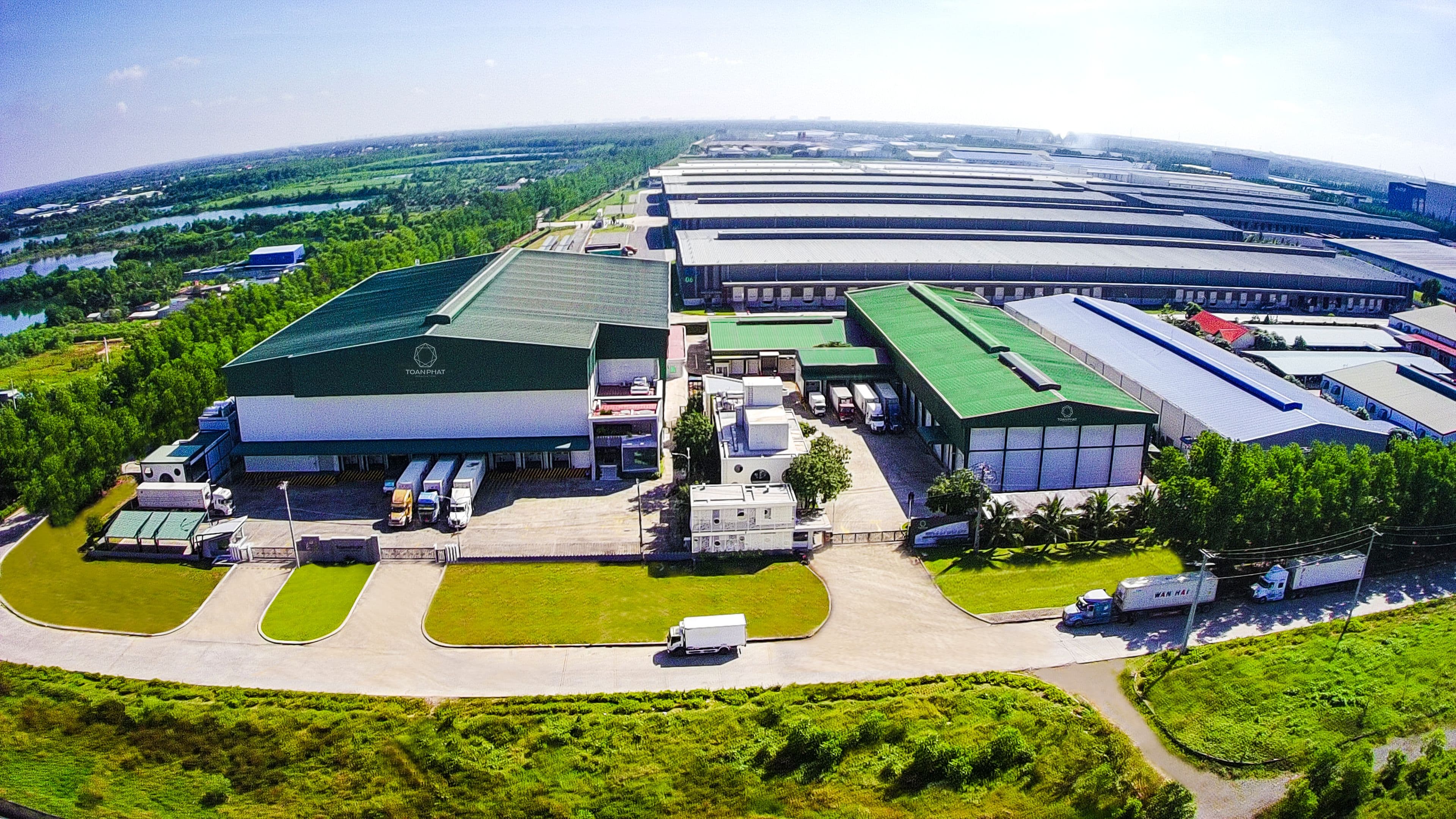 Toàn cảnh Kho lạnh và Nhà máy Chiếu xạ Toàn Phát.jpg